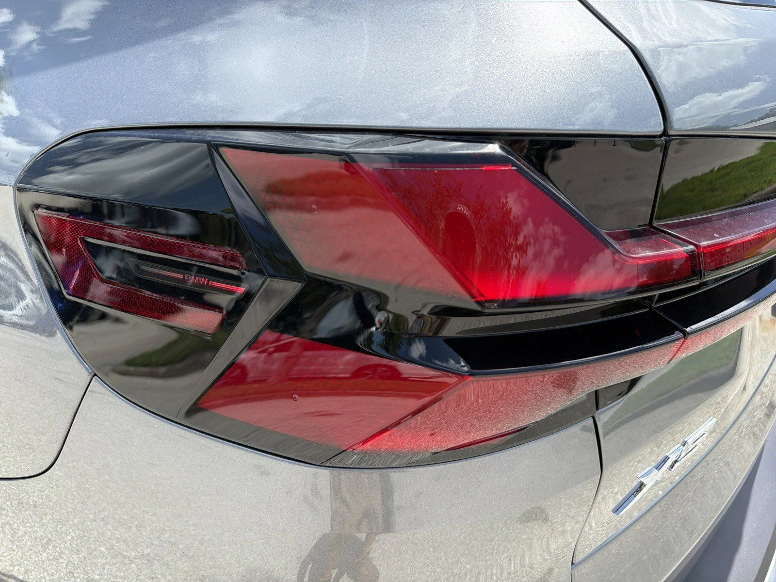 New 2026 Skyscraper Grey Metallic BMW xDrive40i image 11