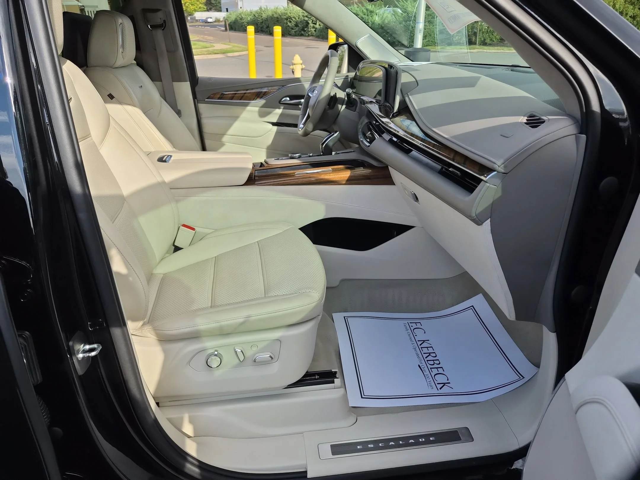 2022 Cadillac Escalade Sport Platinum - Photo 28