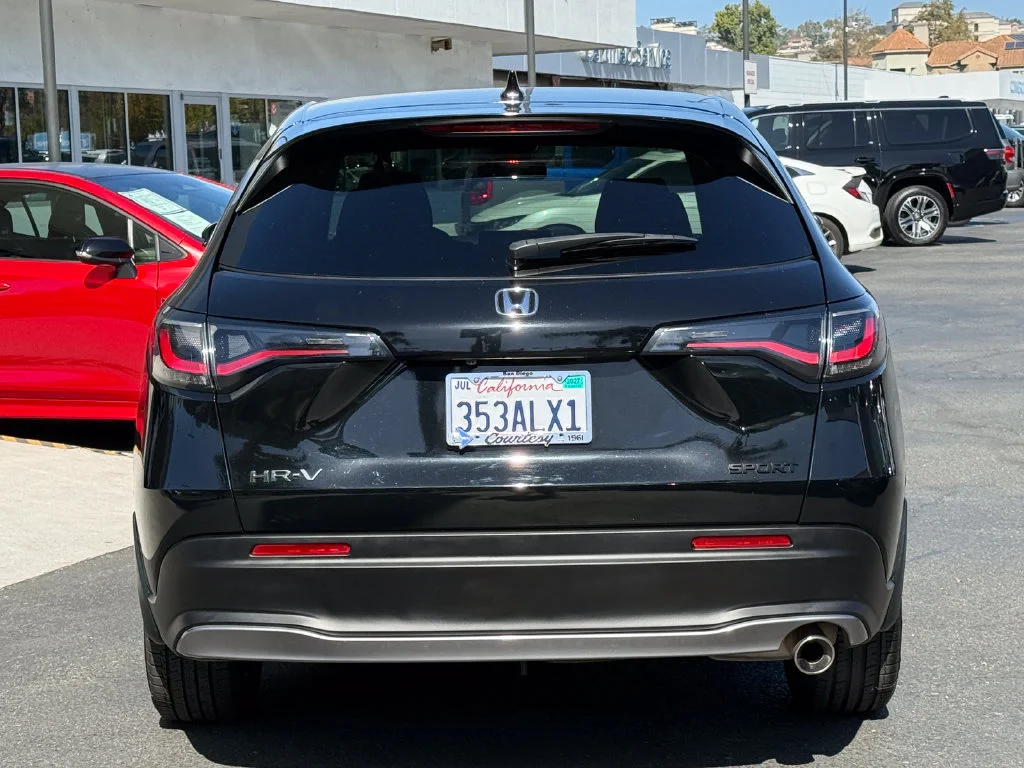 Used 2024  Honda Sport image 8
