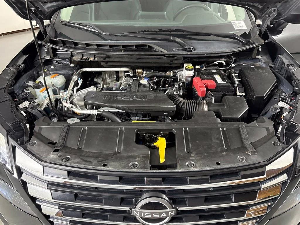 Used 2024 Black Nissan S image 38