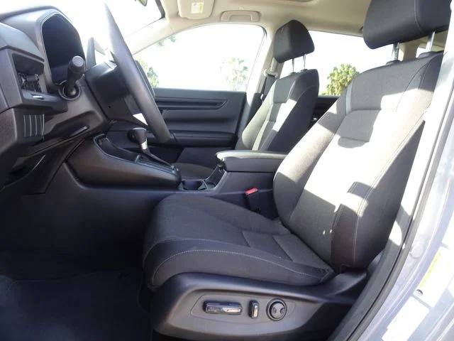 Used 2026 Urban Gray Pearl Honda EX image 7