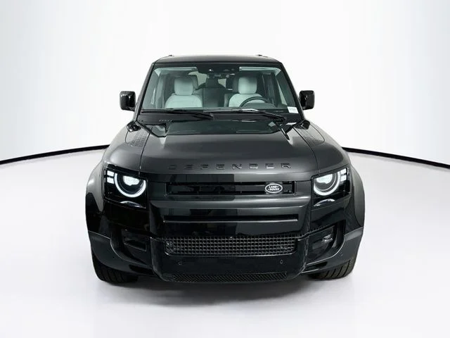 New 2026 Black Land Rover S image 2