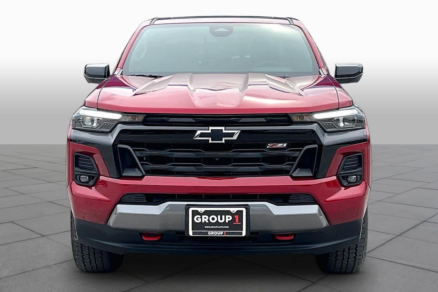 Used 2025 Radiant Red Tintcoat Chevrolet 4WD Z71 image 4