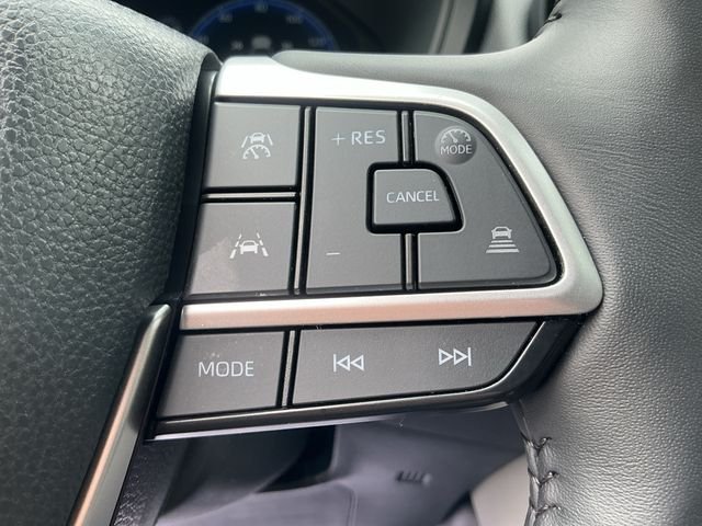 Certified Used 2025 White Toyota Platinum image 20