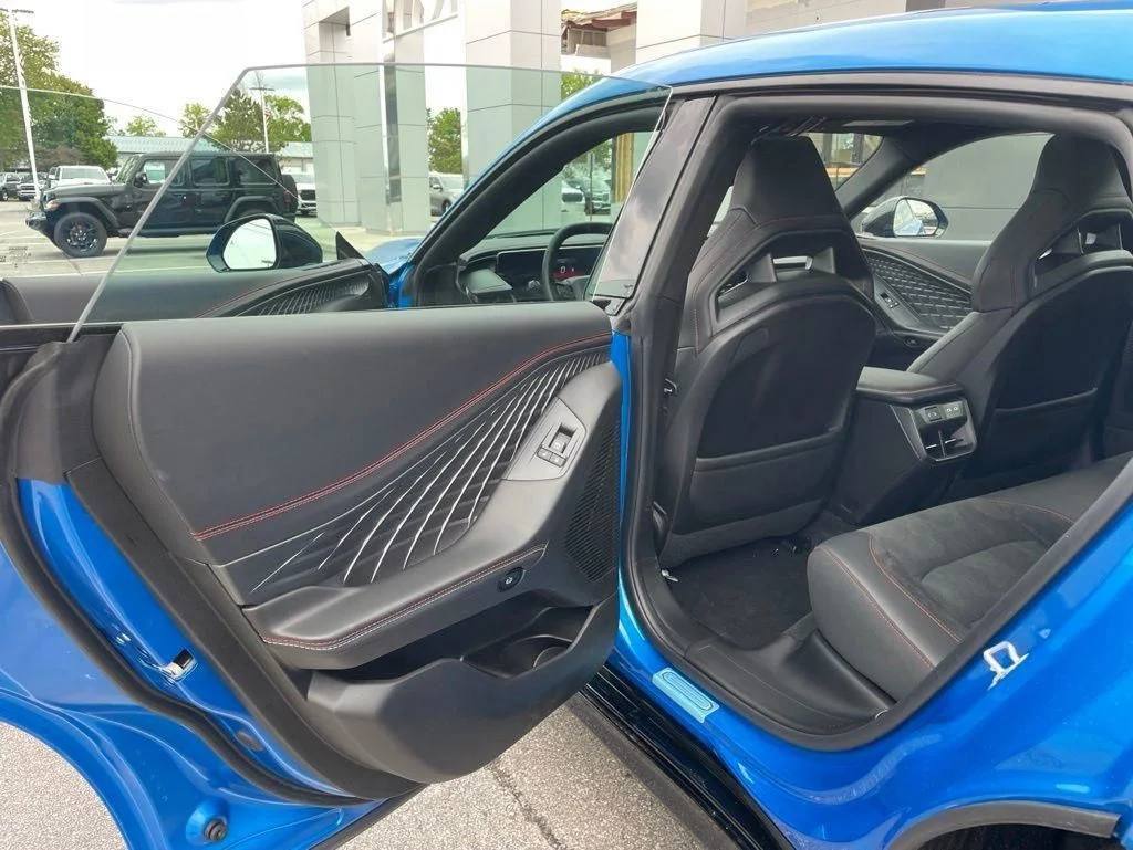 New 2026 Bludicrous Exterior Paint Dodge R/T Plus image 28
