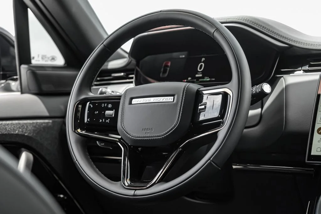 New 2026 Fuji White Land Rover Dynamic SE image 14