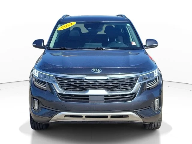Used 2021 Gray Kia SX image 2