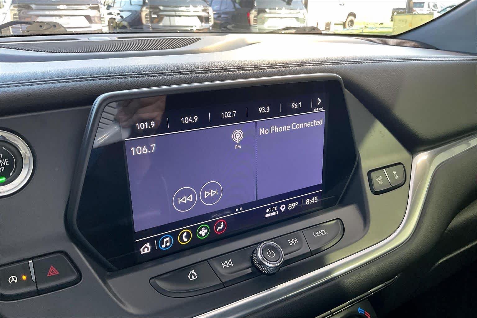 Used 2021 SUMMIT WHITE Chevrolet LT image 32