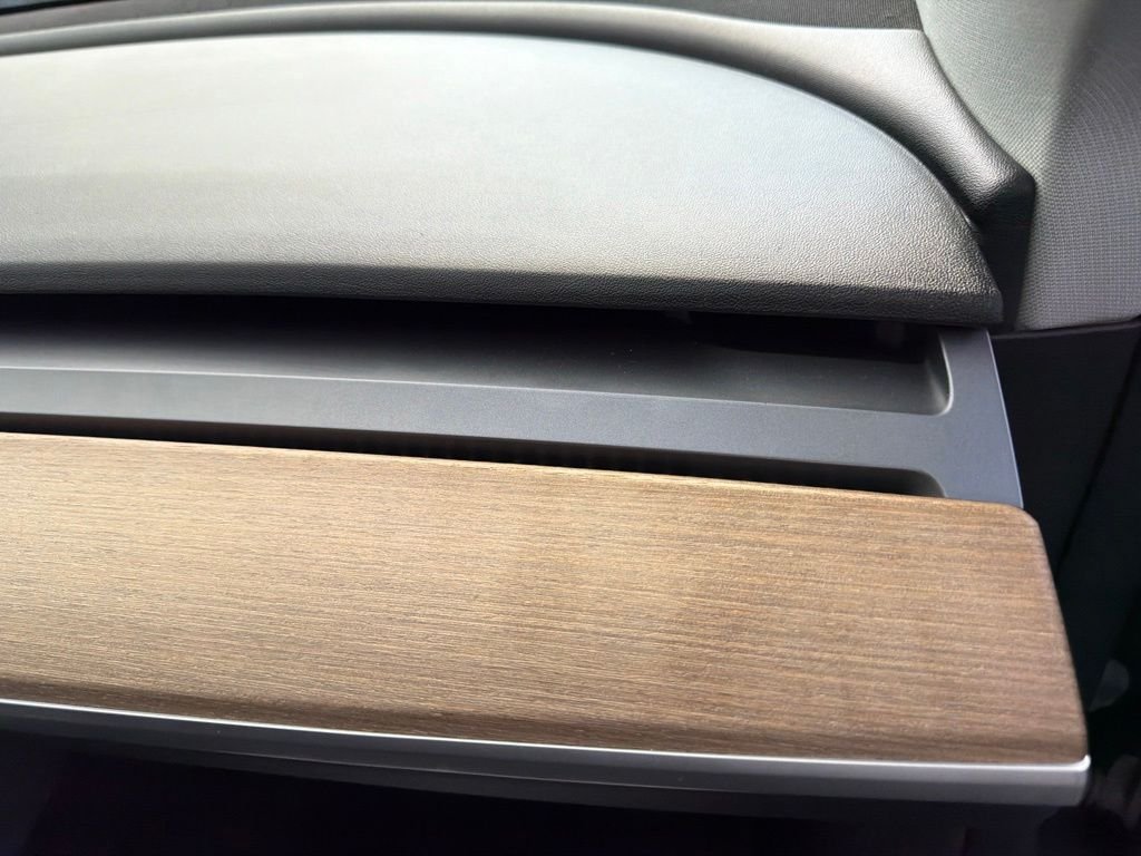 Used 2022 Gray Tesla Long Range image 17