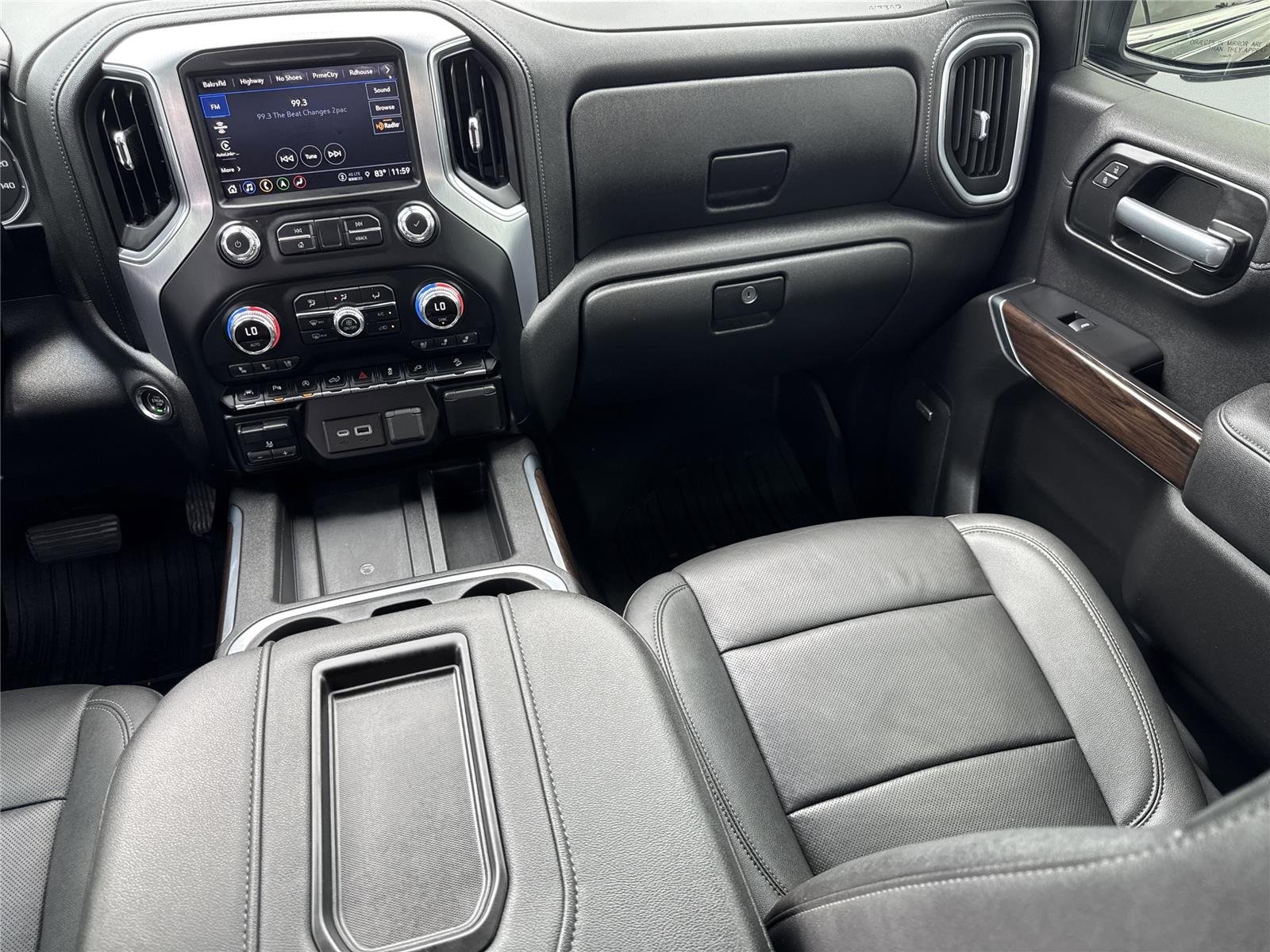 Used 2021 ONYX BLACK GMC SLT image 16