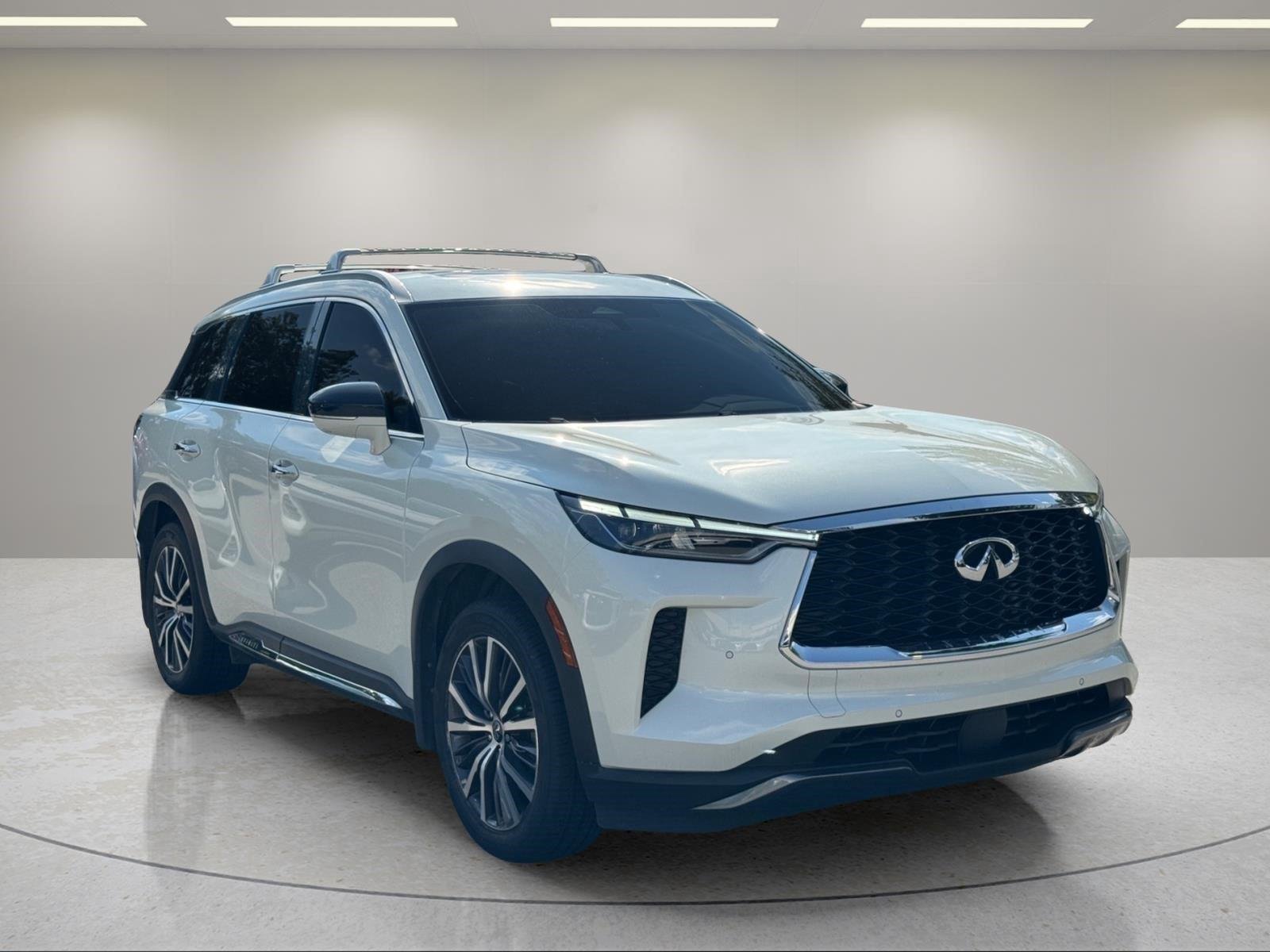 Used 2024 Majestic White INFINITI SENSORY image 7