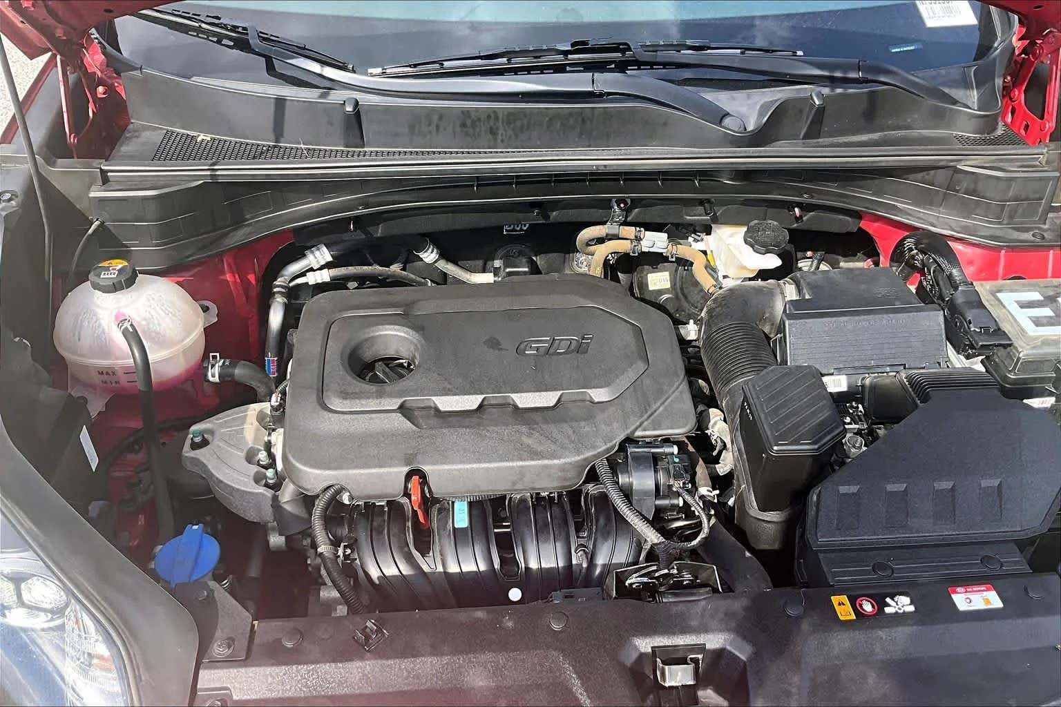 Used 2022 Hyper Red Kia LX image 31
