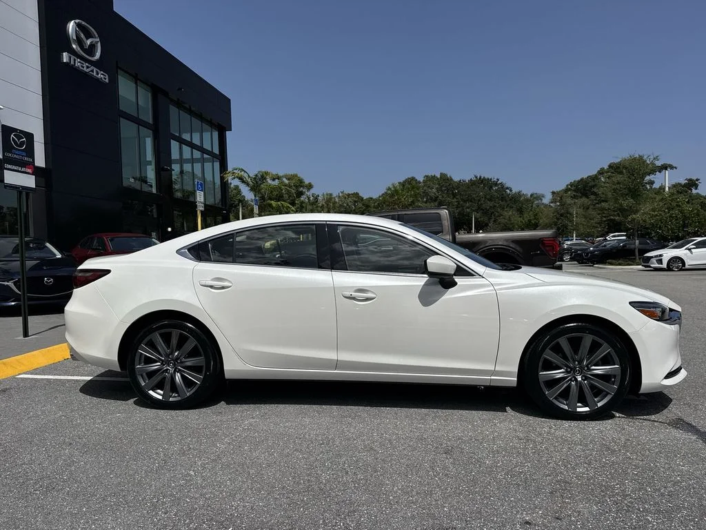 Used 2020 Snowflake White Pearl Mica Mazda Touring image 23