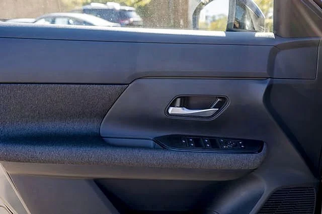 2026 Nissan KICKS SV AWD - Photo 10
