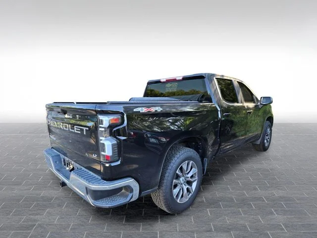 Used 2020 Black Chevrolet LT image 3