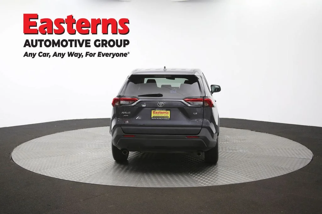 Used 2022 Gray Toyota LE image 34