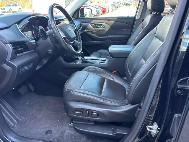 Used 2020 Black Chevrolet Premier image 7