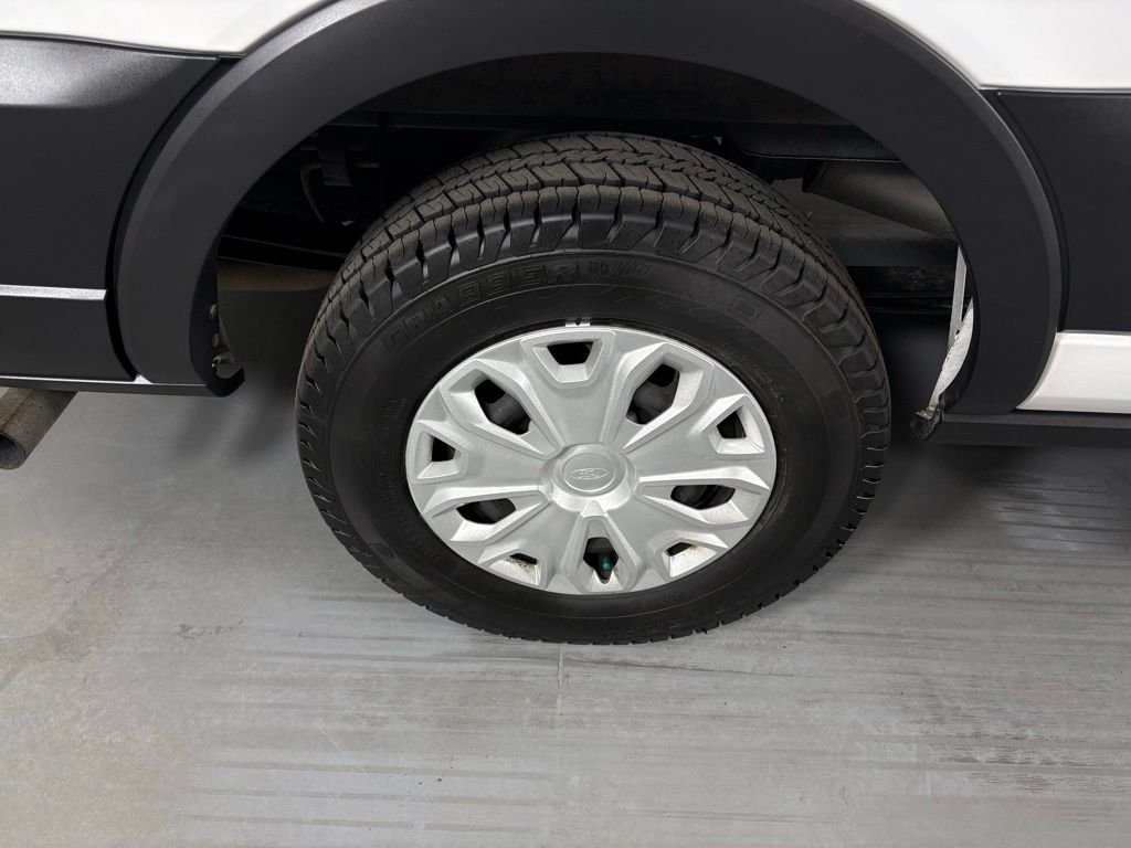 Used 2023 White Ford XLT image 10