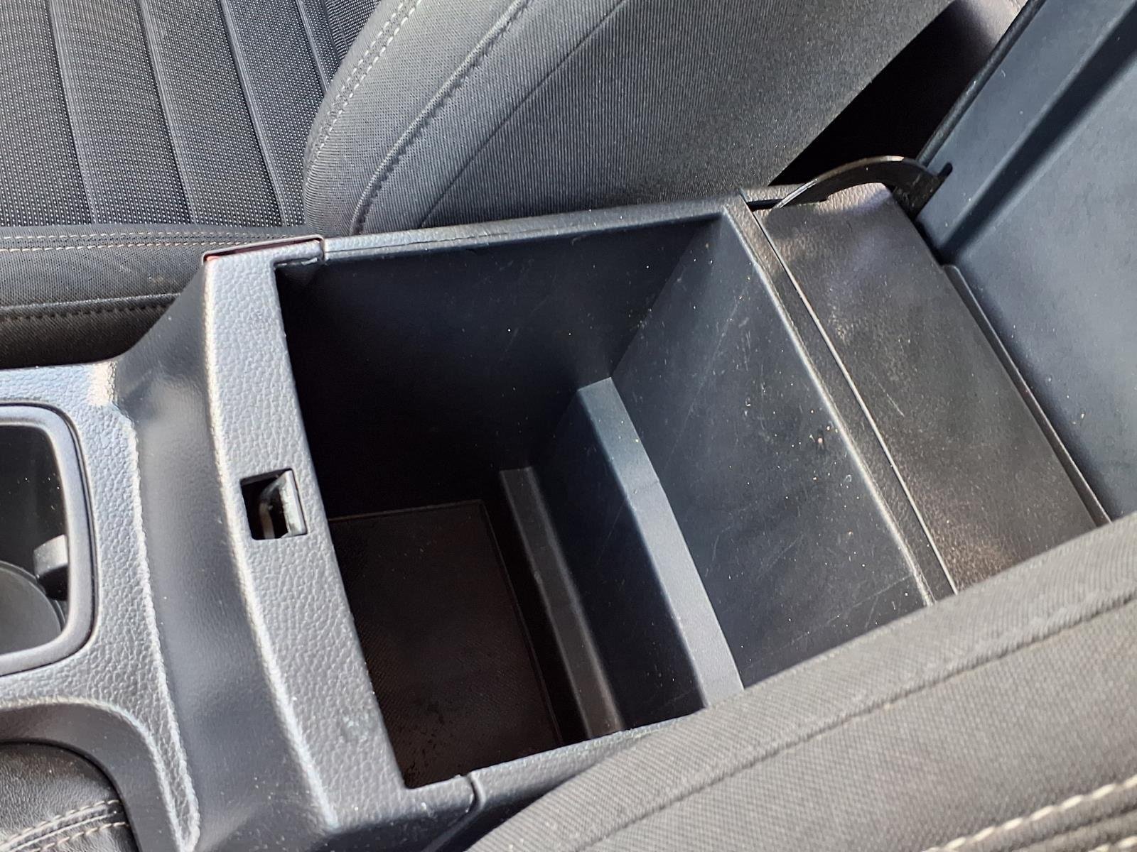 Used 2019 Magnetic Metallic Ford XL image 21