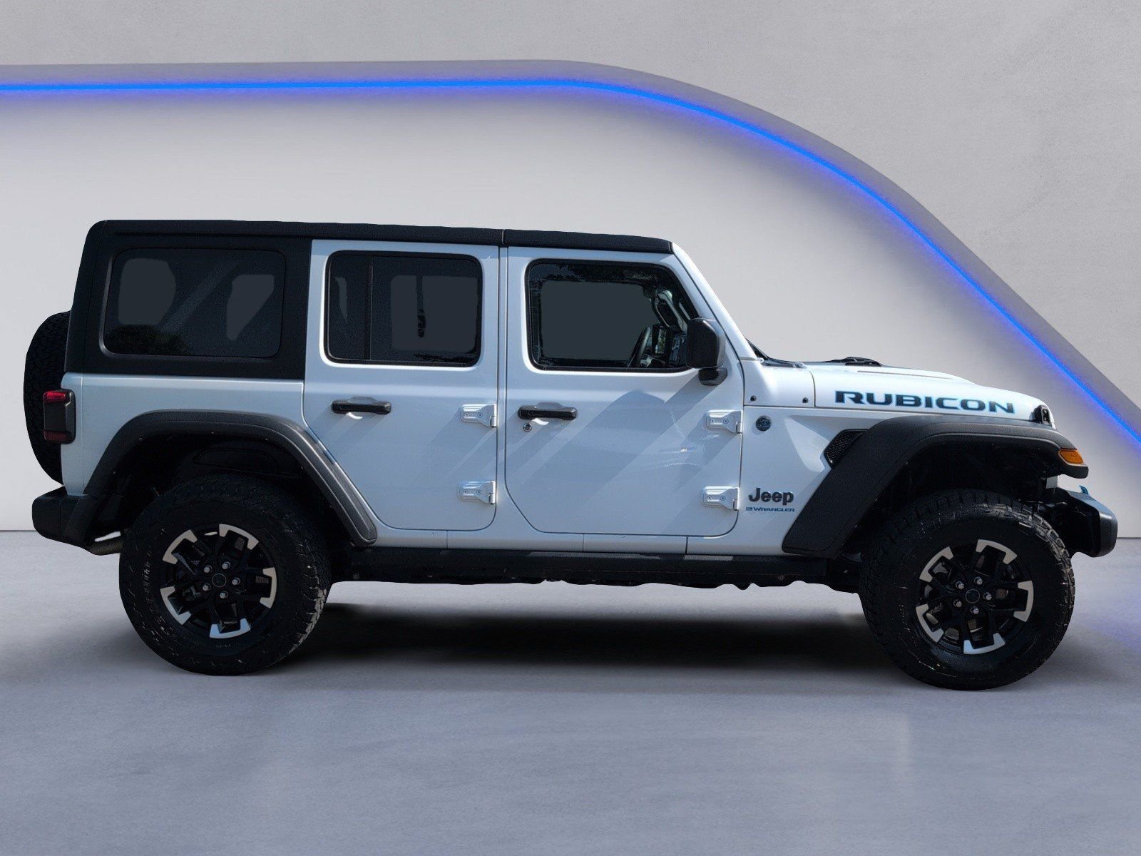 Used 2024 White Jeep Rubicon 4xe image 12