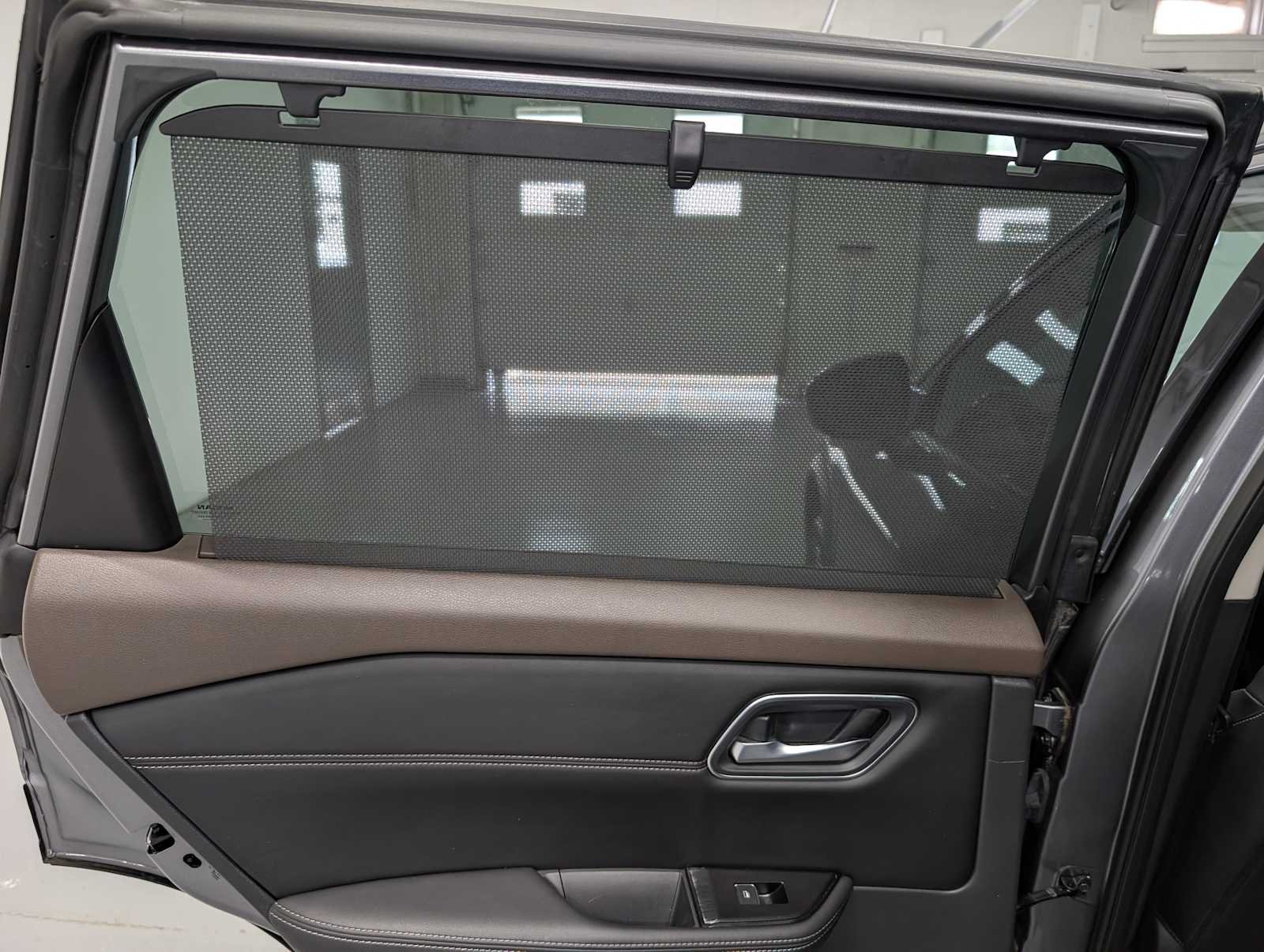 Used 2021 Gun Metallic Nissan SL image 19