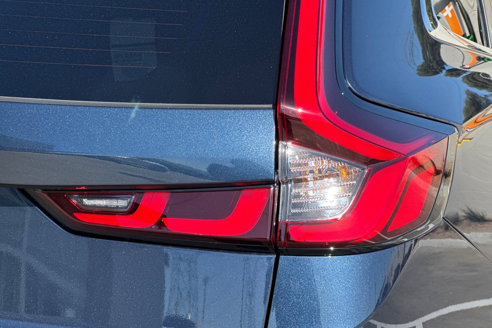 New 2027 Canyon River Blue Metallic Honda EX-L image 31