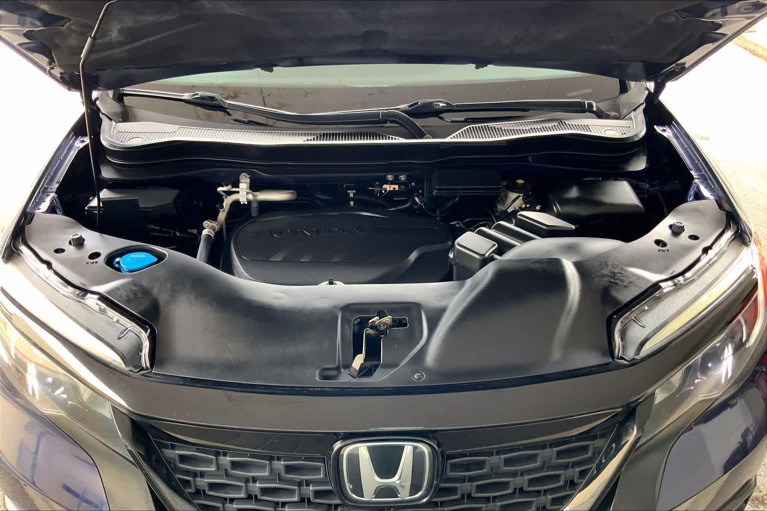 Used 2021 Obsidian Blue Pearl Honda EX-L image 30
