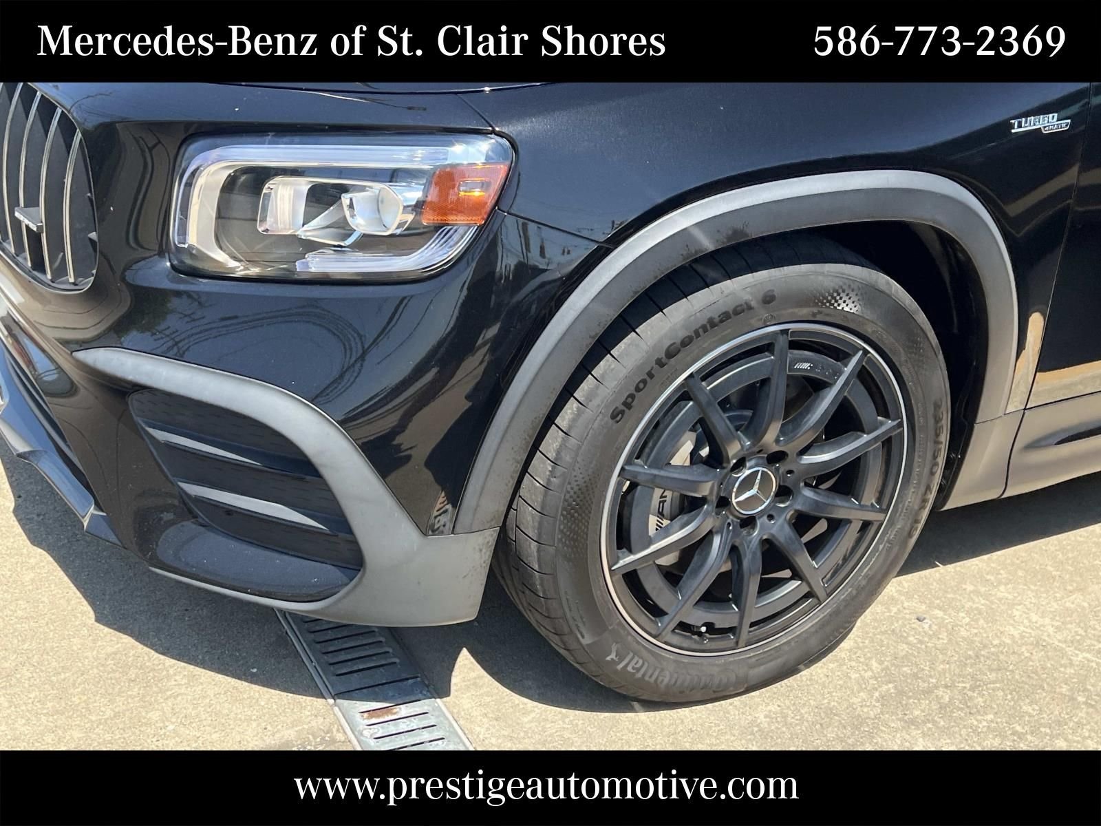 Used 2021  Mercedes-Benz GLB 35 AMG® image 7