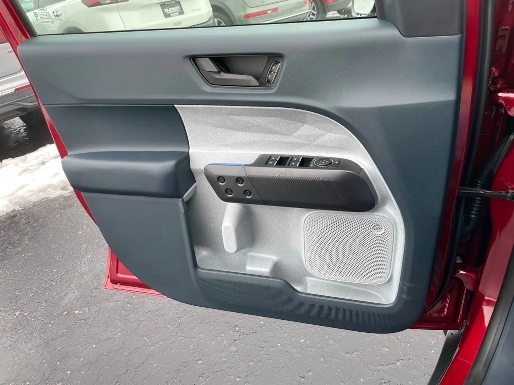 New 2026 Ruby Red Metallic Tinted Clearcoat Ford XLT image 51