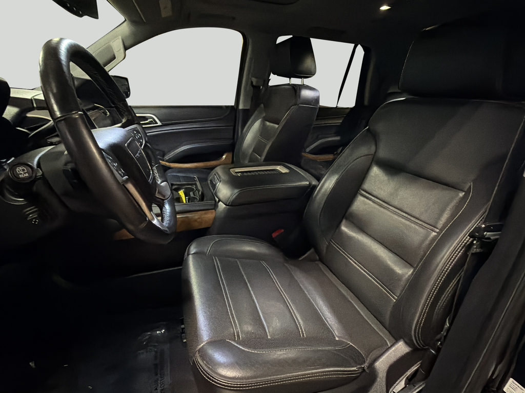 Used 2020 Black GMC Denali image 10
