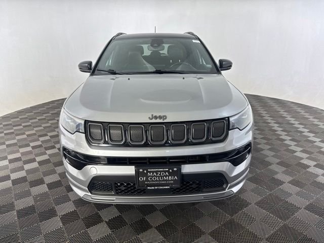 Used 2022 Silver Jeep Limited image 2