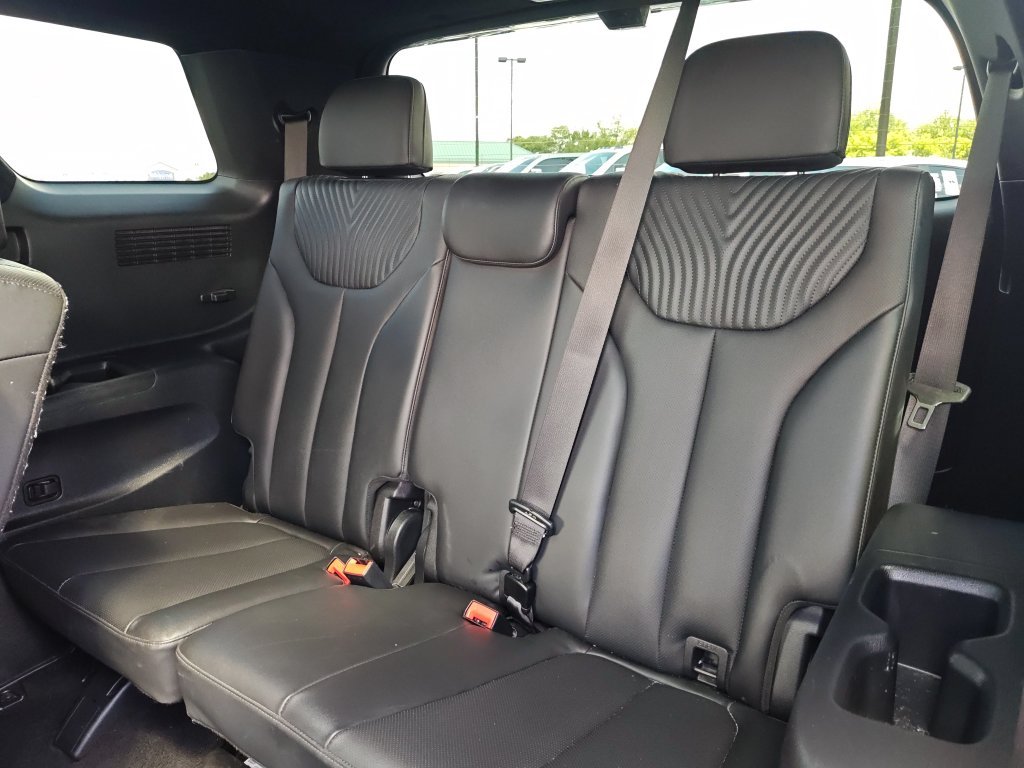 Used 2024 Silver Hyundai Calligraphy image 25