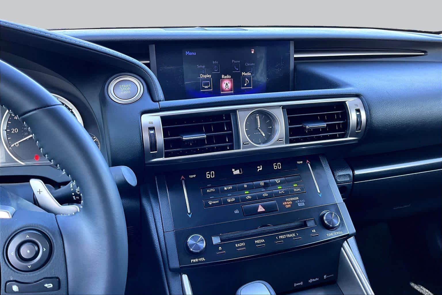 Used 2014 Nebula Gray Pearl Lexus  image 6