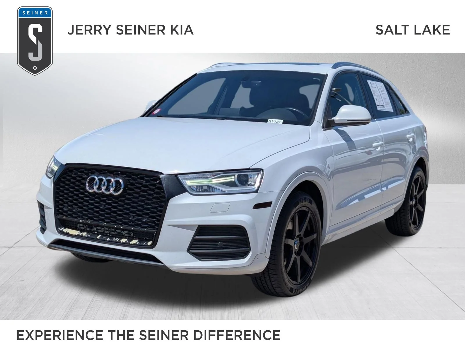 2016 Audi Q3 2.0T quattro tiptronic Premium Plus's photo