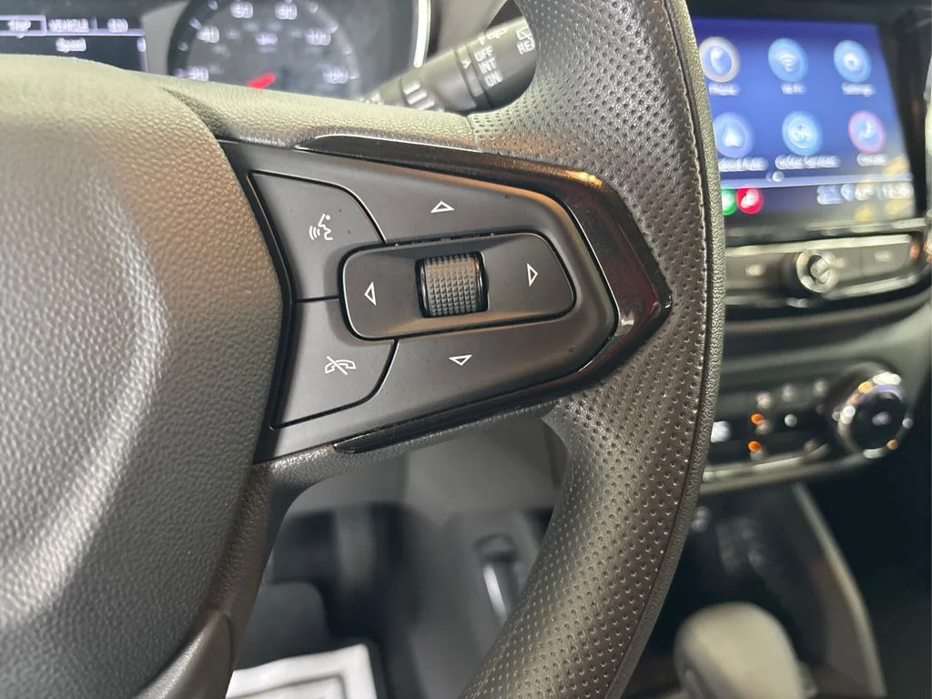 Used 2023 Red Chevrolet LT image 27