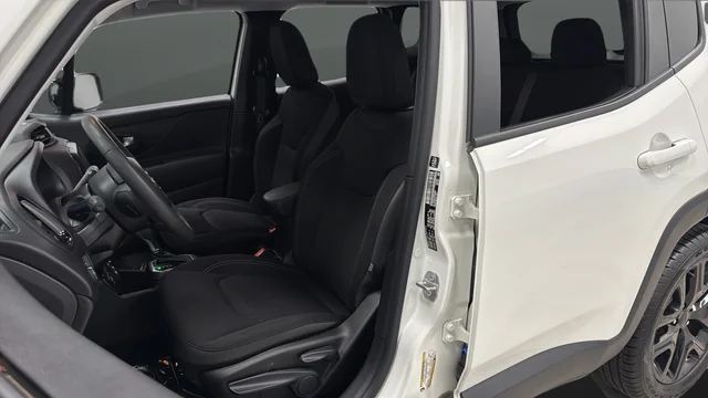 Used 2023 Alpine White Jeep Altitude image 9