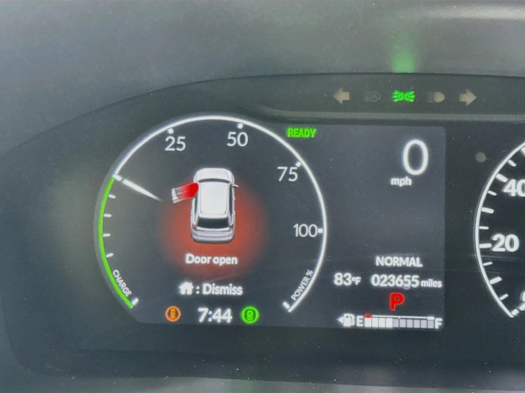 Used 2025  Honda Sport-L image 15