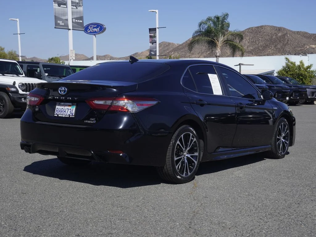 Used 2019 Black Toyota SE image 3
