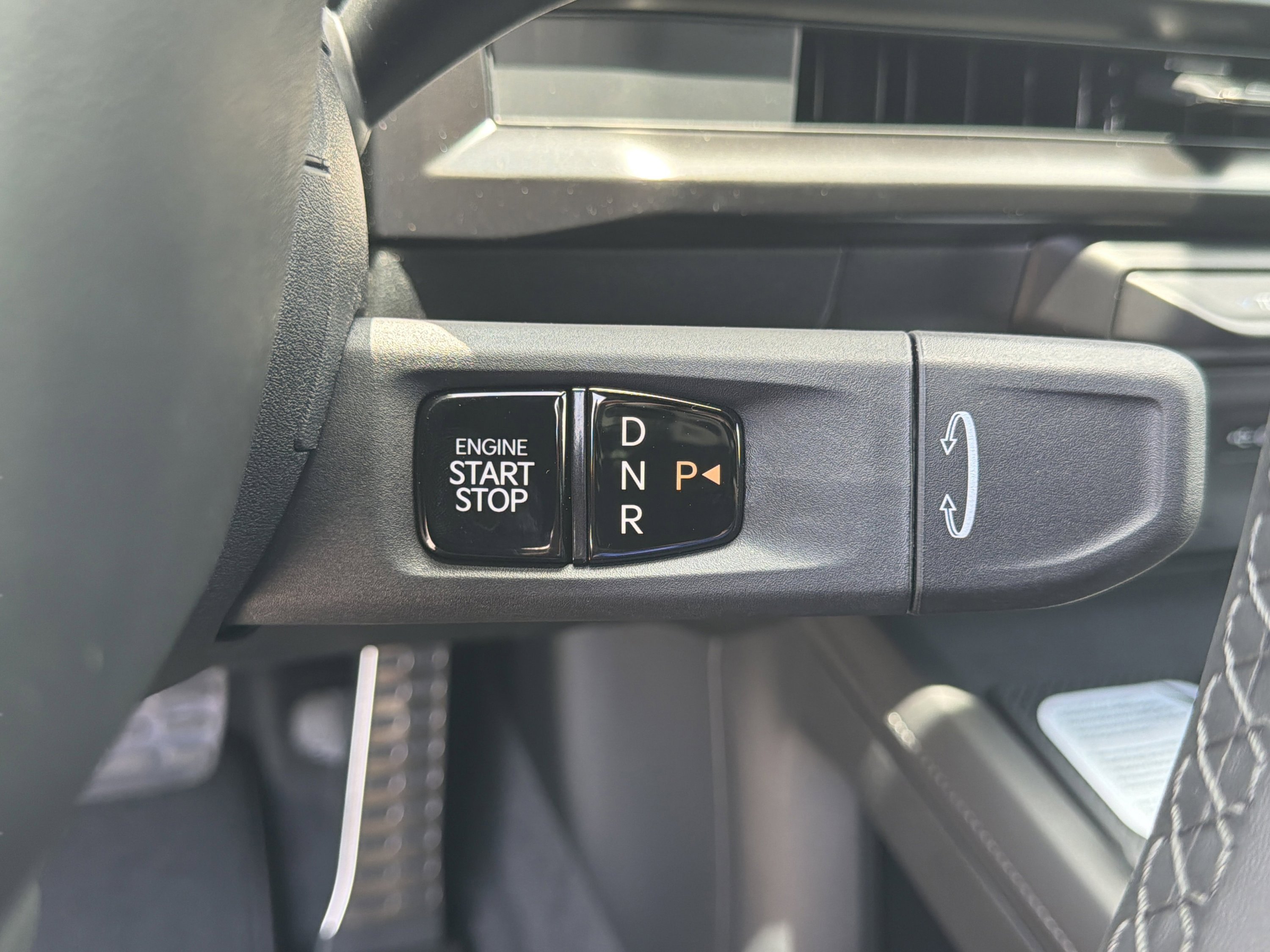 New 2027 Wolf Gray Kia X-PRO SX image 14