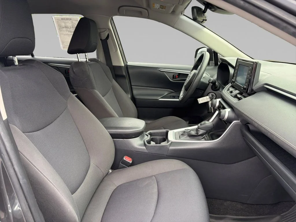 Used 2020 Gray Toyota LE image 17