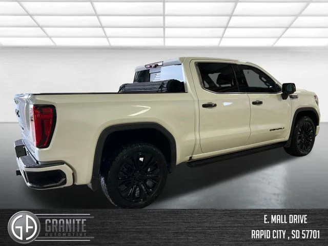 Used 2020 White GMC Denali image 6