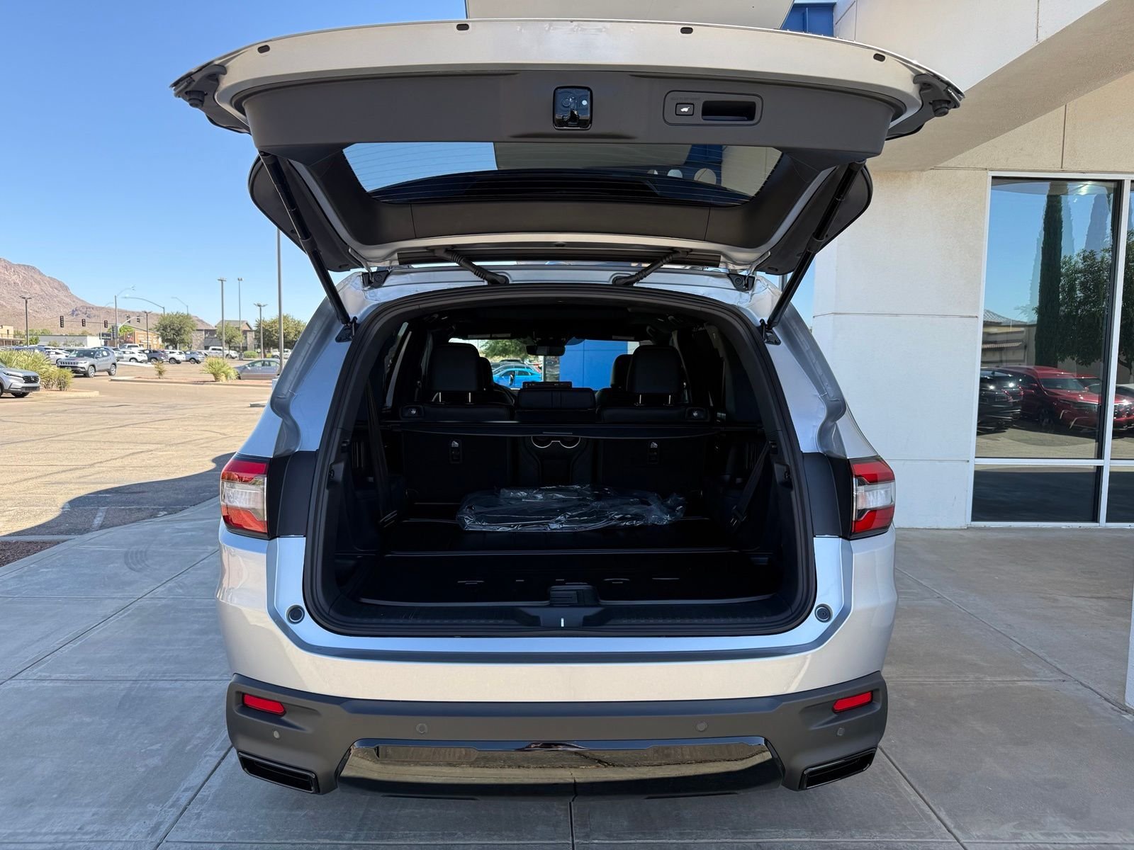 2026 Honda Pilot Black Edition - Photo 42