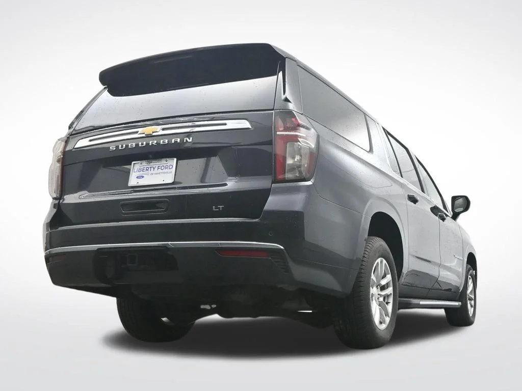 2023 Chevrolet Suburban LT - Photo 37