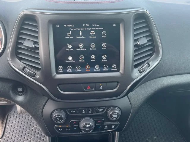 Used 2022 Black Jeep Trailhawk 4x4 image 21