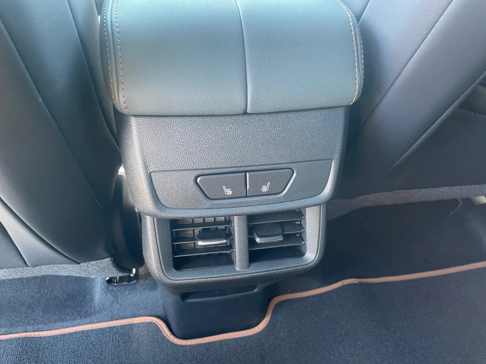 New 2027 Sterling Metallic GMC AWD AT4 image 20