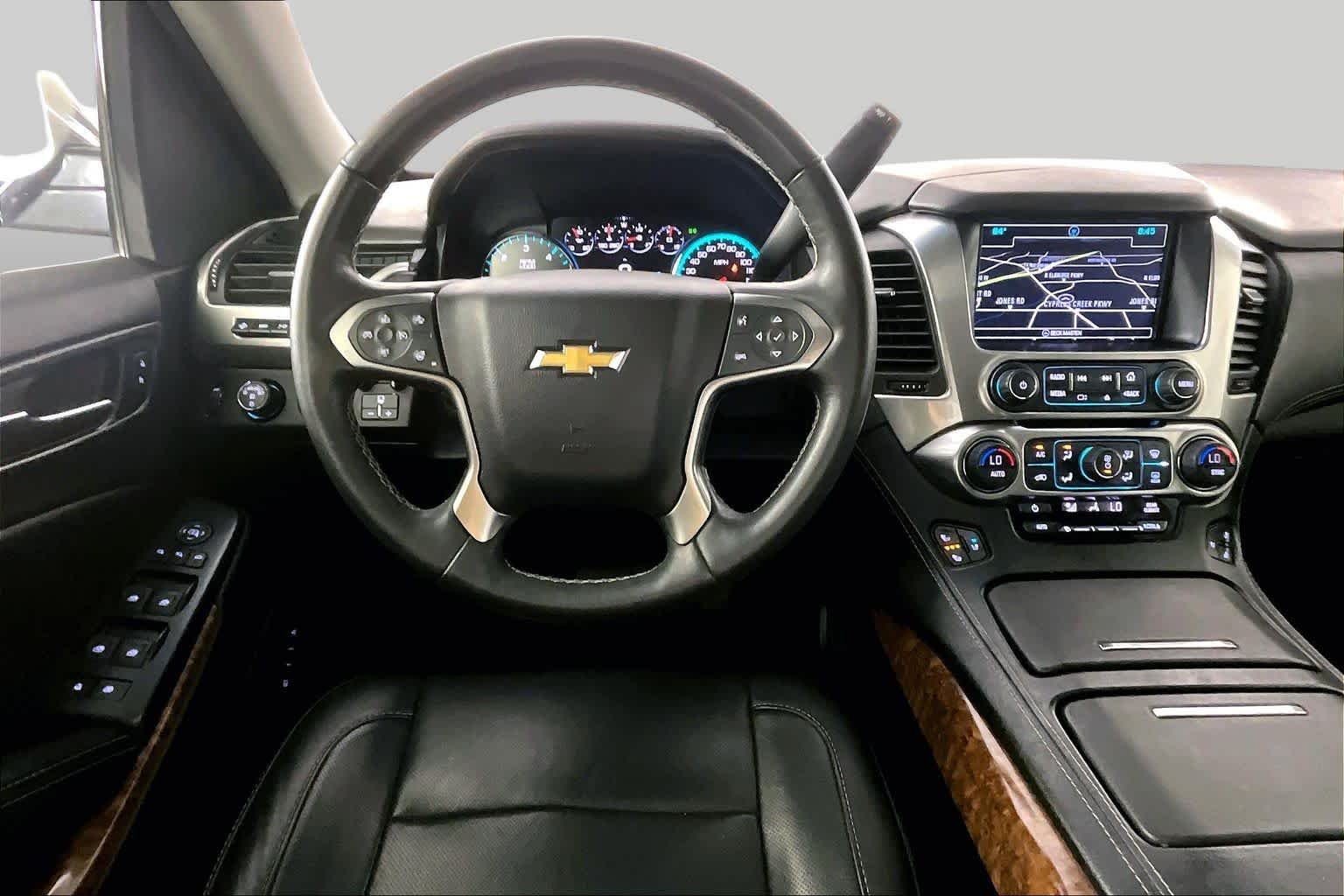 Used 2017 Tungsten Metallic Chevrolet Premier image 6