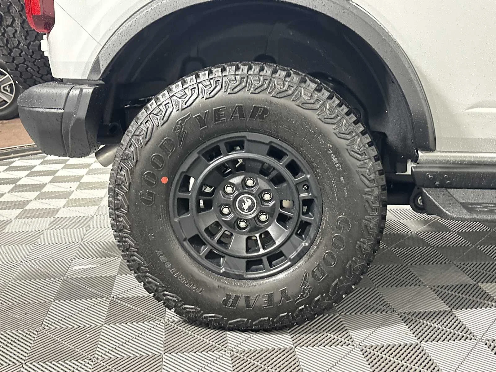 New 2026 Avalanche Gray Ford Big Bend image 22
