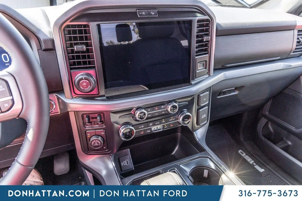 New 2026 Avalanche Ford XLT image 8