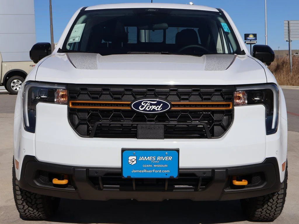 New 2026 Oxford White Ford Tremor® image 7