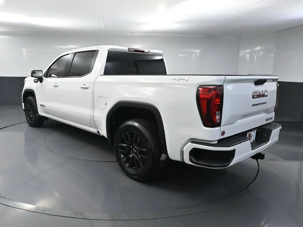 Certified Used 2024 White GMC Elevation image 5